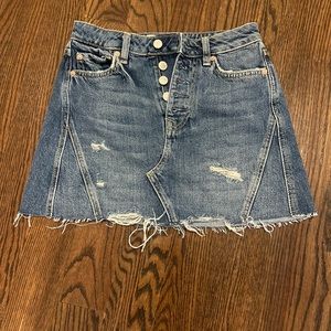 Free people we the free  distressed jean skirt size 25 euc